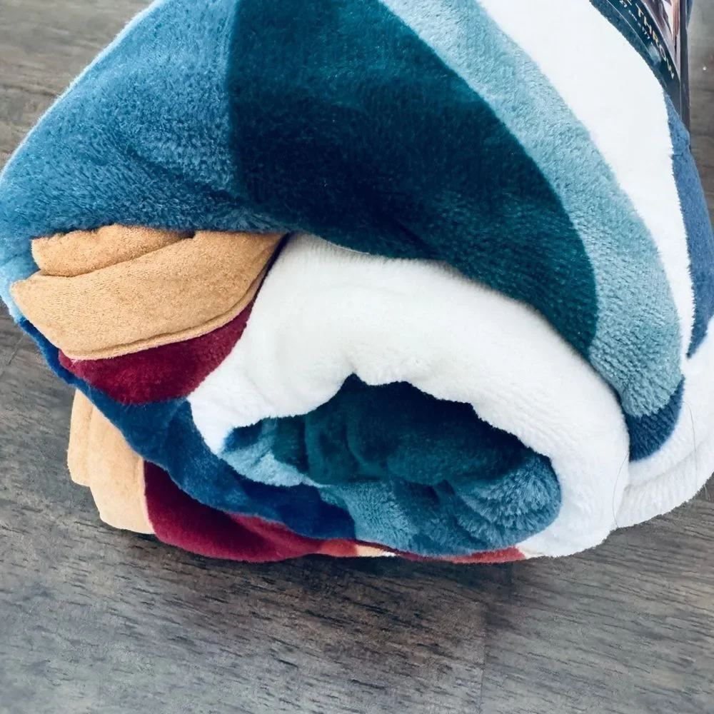 Pendleton Reversible Plush Throw Blanket Aztec Southwest Western